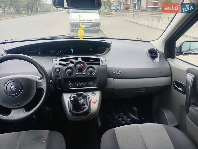 Мінівен Renault Scenic 2004 в Мирополі фото 3 Мінівен Renault Scenic 2004 в Мирополі