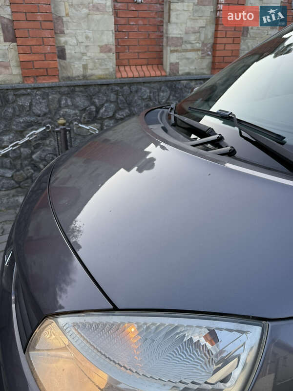 Минивэн Renault Scenic 2005 в Красилове фото 68 Минивэн Renault Scenic 2005 в Красилове