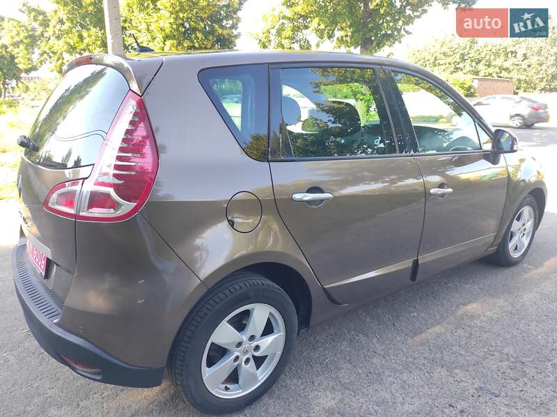 Минивэн Renault Scenic 2009 в Чернигове фото 5 Минивэн Renault Scenic 2009 в Чернигове