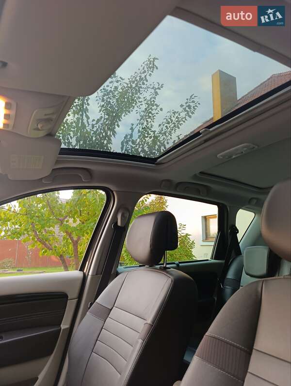 Мінівен Renault Scenic 2009 в Луцьку