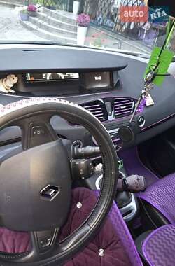 Мінівен Renault Scenic 2014 в Рівному