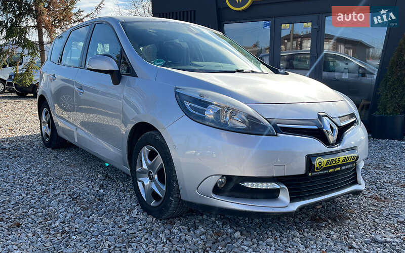 Renault Scenic 2015