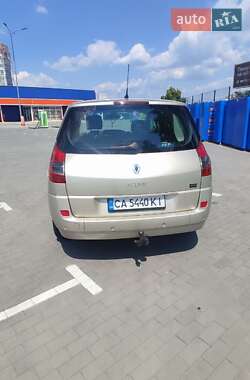 Минивэн Renault Scenic 2007 в 