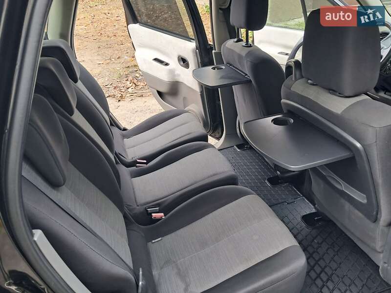 Минивэн Renault Scenic 2006 в Черновцах