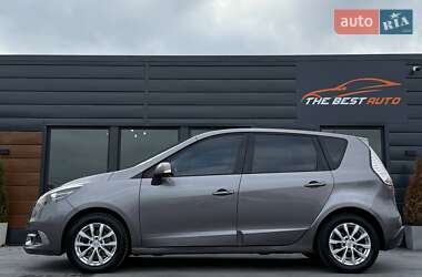 Мінівен Renault Scenic 2012 в  фото 2 Мінівен Renault Scenic 2012 в