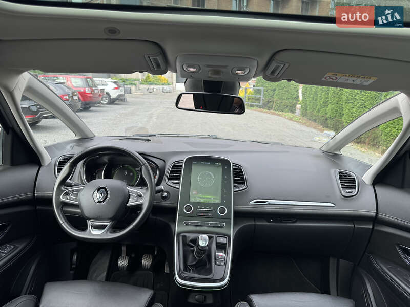 Минивэн Renault Scenic 2016 в Хмельницком