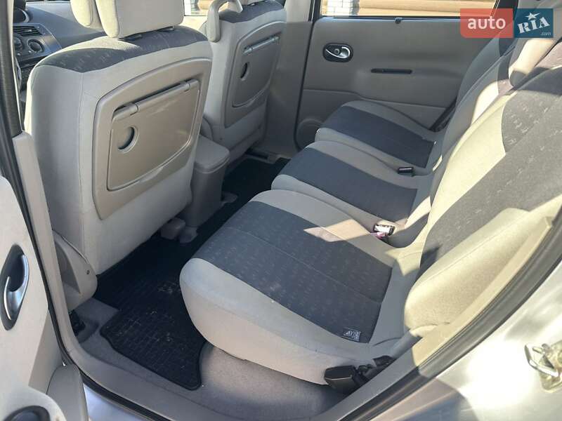 Минивэн Renault Scenic 2005 в Калуше фото 14 Минивэн Renault Scenic 2005 в Калуше