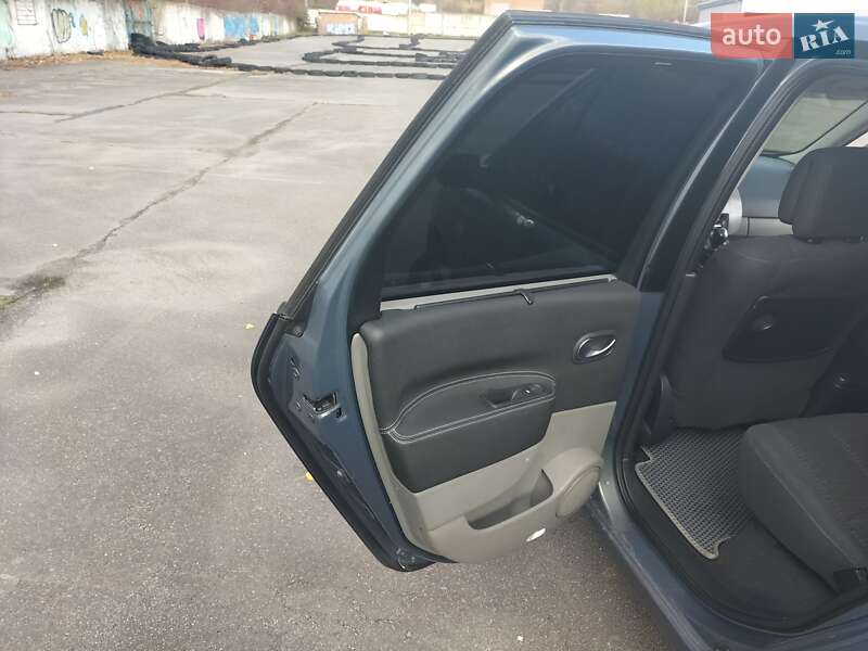 Мінівен Renault Scenic 2006 в Хмельницькому