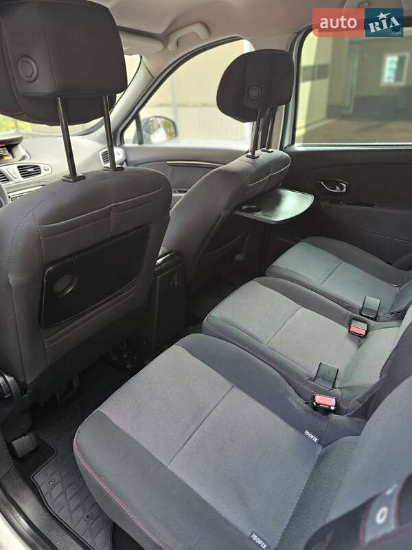 Мінівен Renault Scenic 2012 в Одесі