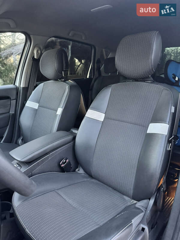 Минивэн Renault Scenic 2011 в Дубно фото 2 Минивэн Renault Scenic 2011 в Дубно