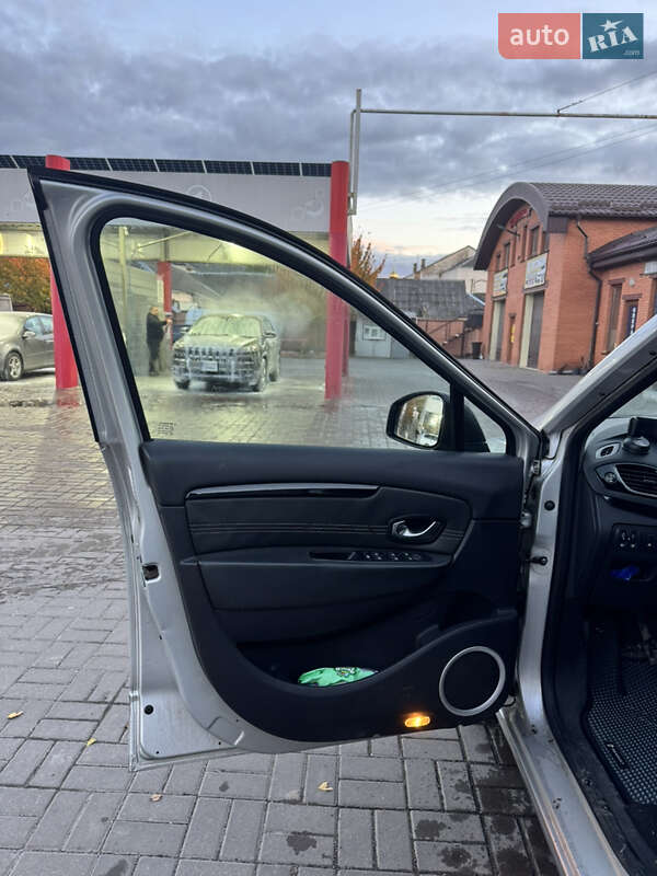 Минивэн Renault Scenic 2011 в Дубно фото 11 Минивэн Renault Scenic 2011 в Дубно