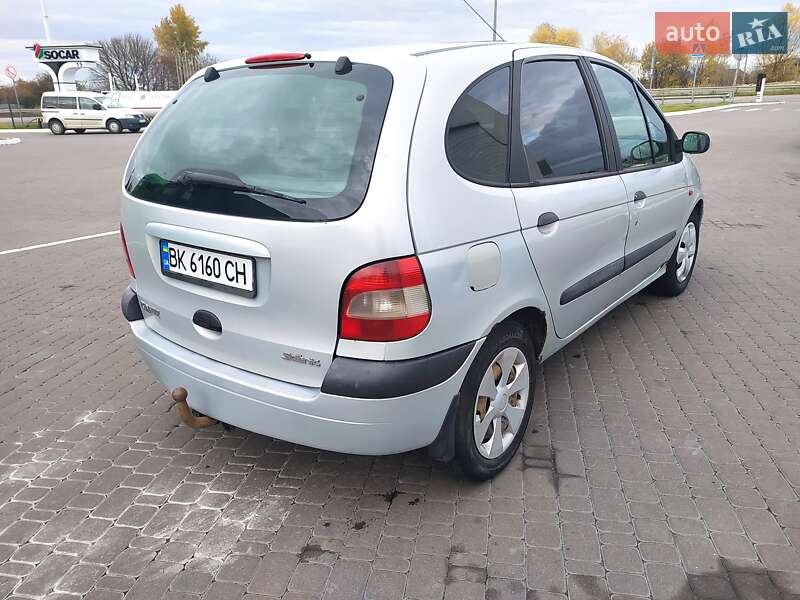 Минивэн Renault Scenic 2000 в Ровно
