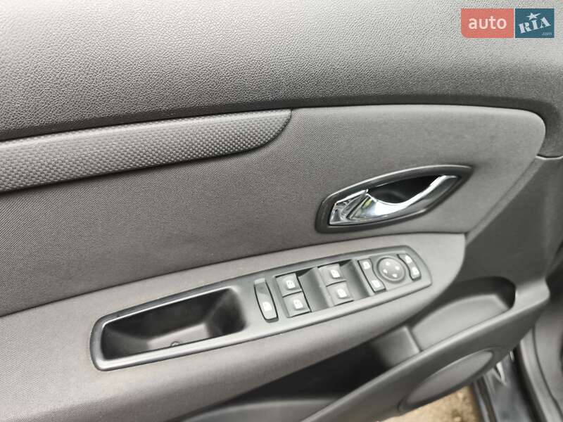 Мінівен Renault Scenic 2011 в Костопілі фото 15 Мінівен Renault Scenic 2011 в Костопілі