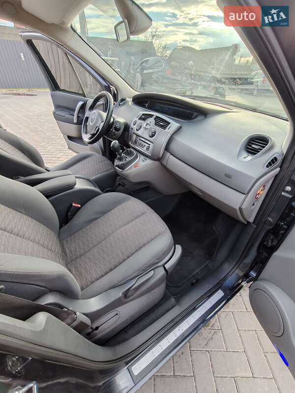 Мінівен Renault Scenic 2008 в Шептицькому