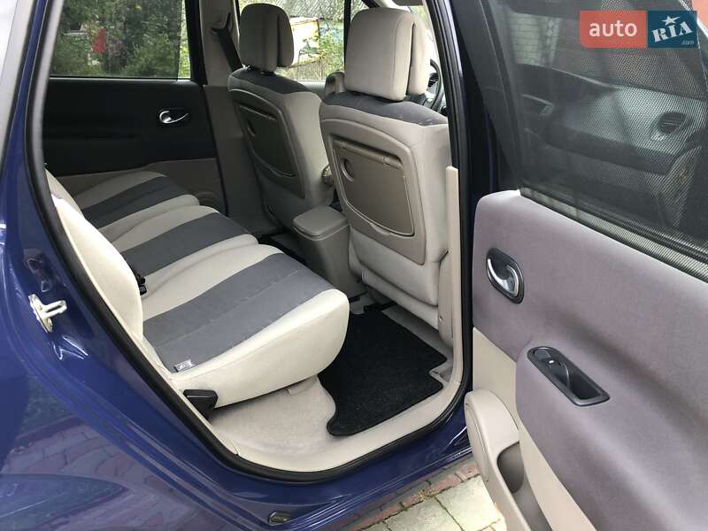 Минивэн Renault Scenic 2005 в Красилове фото 28 Минивэн Renault Scenic 2005 в Красилове
