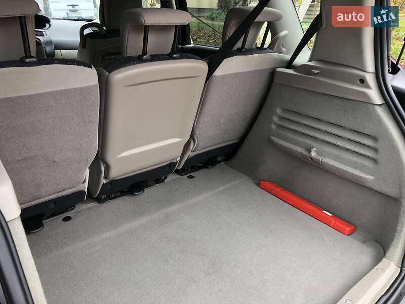 Минивэн Renault Scenic 2005 в Красилове фото 56 Минивэн Renault Scenic 2005 в Красилове