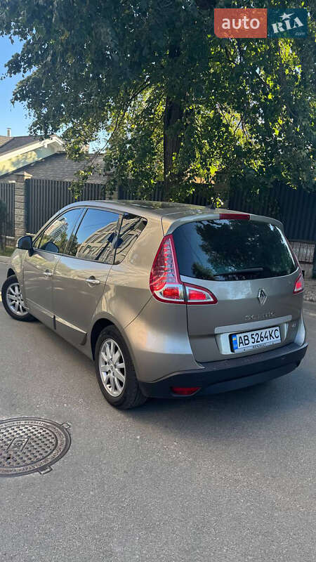 Минивэн Renault Scenic 2010 в Киеве