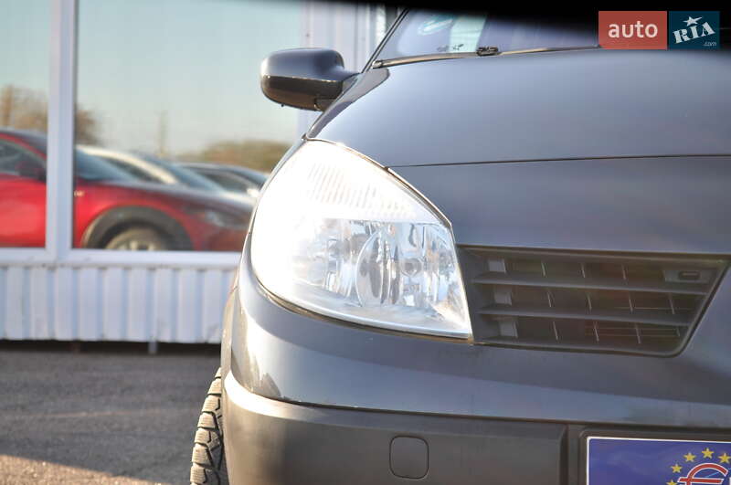 Минивэн Renault Scenic 2004 в Киеве фото 24 Минивэн Renault Scenic 2004 в Киеве