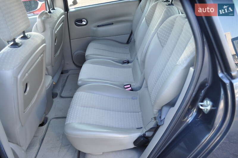 Минивэн Renault Scenic 2004 в Киеве фото 46 Минивэн Renault Scenic 2004 в Киеве