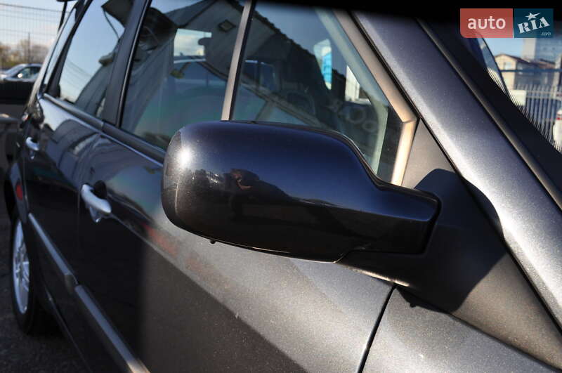 Минивэн Renault Scenic 2004 в Киеве фото 61 Минивэн Renault Scenic 2004 в Киеве