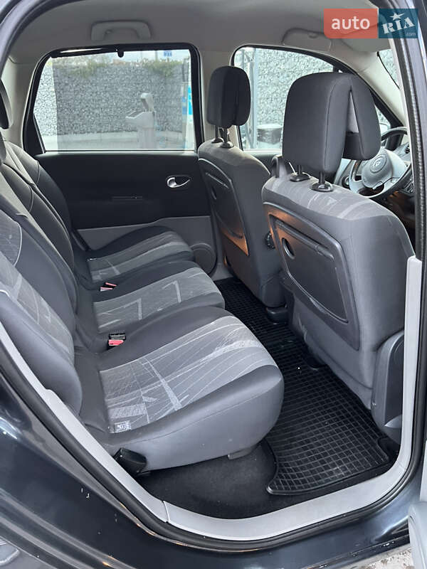 Мінівен Renault Scenic 2005 в Житомирі фото 21 Мінівен Renault Scenic 2005 в Житомирі