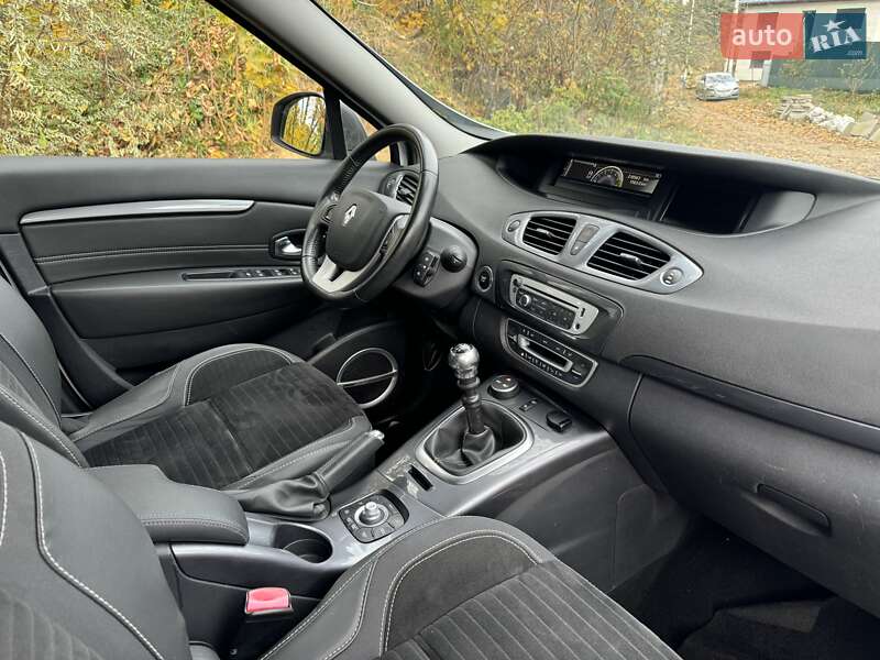 Мінівен Renault Scenic 2013 в Львові