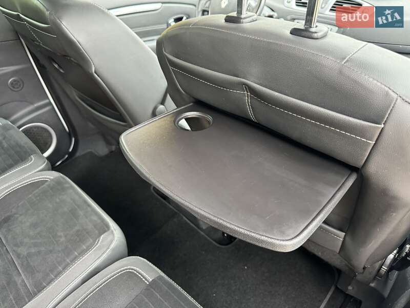 Мінівен Renault Scenic 2013 в Львові