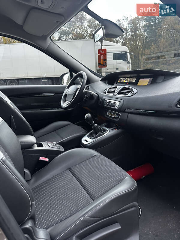 Минивэн Renault Scenic 2012 в Ровно фото 25 Минивэн Renault Scenic 2012 в Ровно