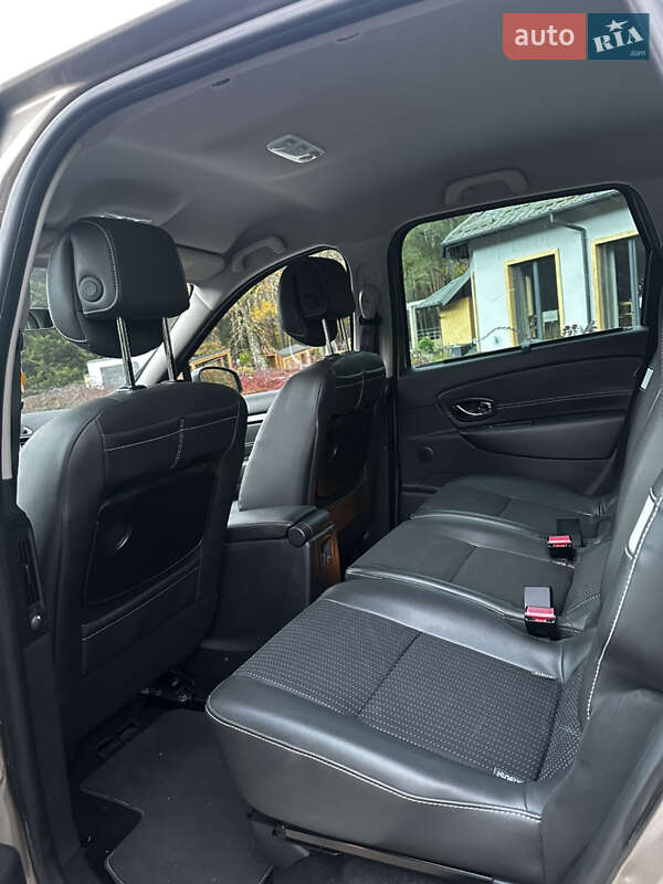 Минивэн Renault Scenic 2012 в Ровно фото 35 Минивэн Renault Scenic 2012 в Ровно