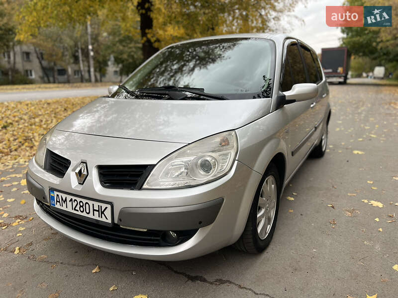 Минивэн Renault Scenic 2007 в Звягеле