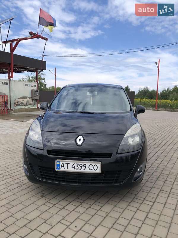 Renault Scenic 2011 Renault Scenic 2011