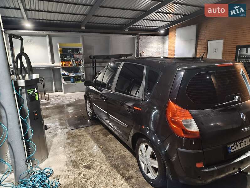 Минивэн Renault Scenic 2008 в Ромнах