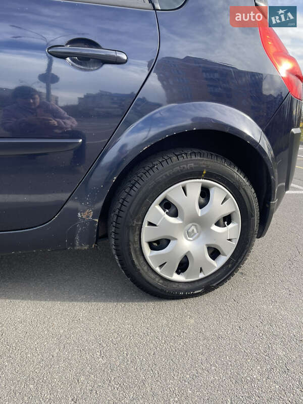 Минивэн Renault Scenic 2008 в Каменец-Подольском фото 14 Минивэн Renault Scenic 2008 в Каменец-Подольском
