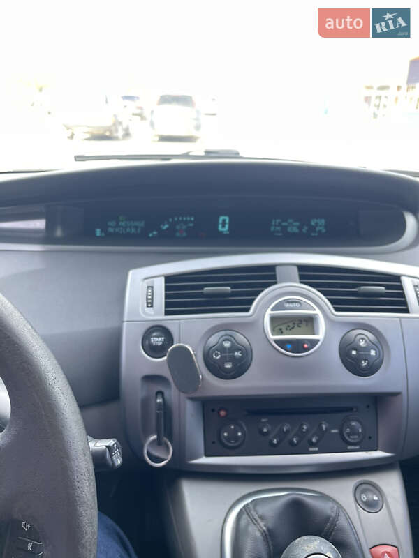 Минивэн Renault Scenic 2008 в Каменец-Подольском фото 24 Минивэн Renault Scenic 2008 в Каменец-Подольском