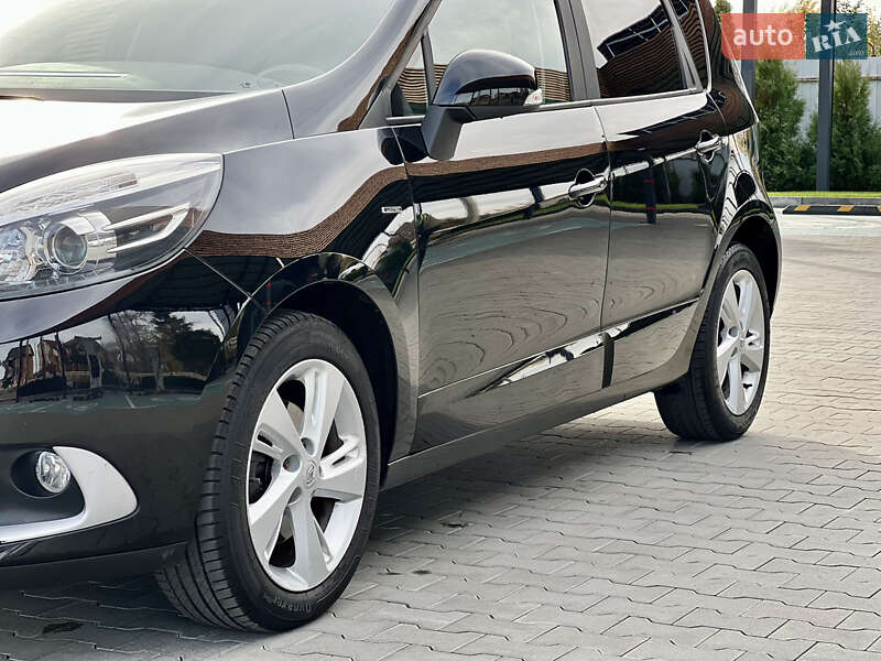 Минивэн Renault Scenic 2015 в Виннице