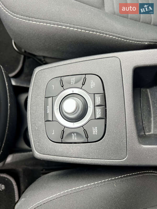 Минивэн Renault Scenic 2015 в Виннице