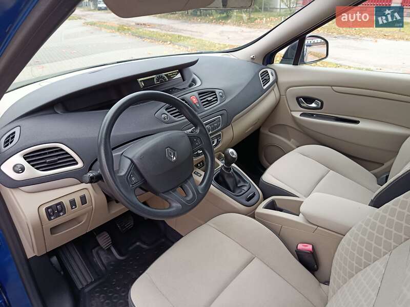 Минивэн Renault Scenic 2010 в Радивилове