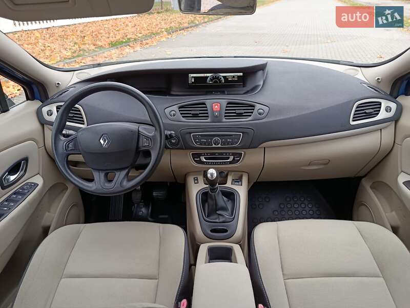 Минивэн Renault Scenic 2010 в Радивилове