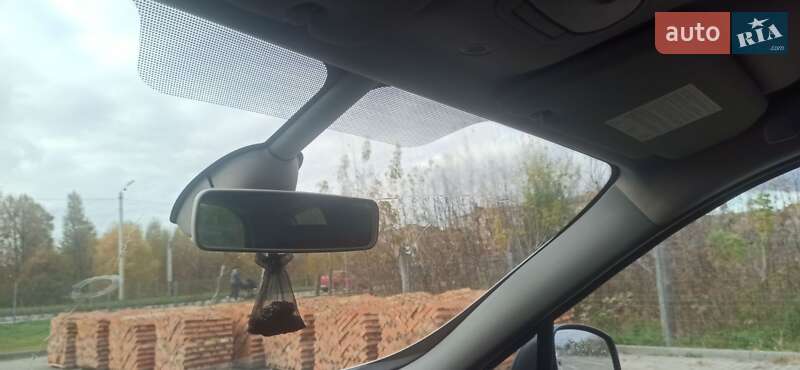 Мінівен Renault Scenic 2014 в Дубні