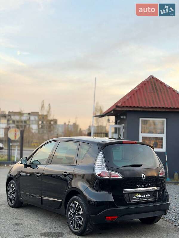 Минивэн Renault Scenic 2013 в Киеве