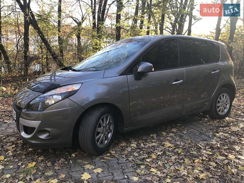 Renault Scenic 2010 Renault Scenic 2010