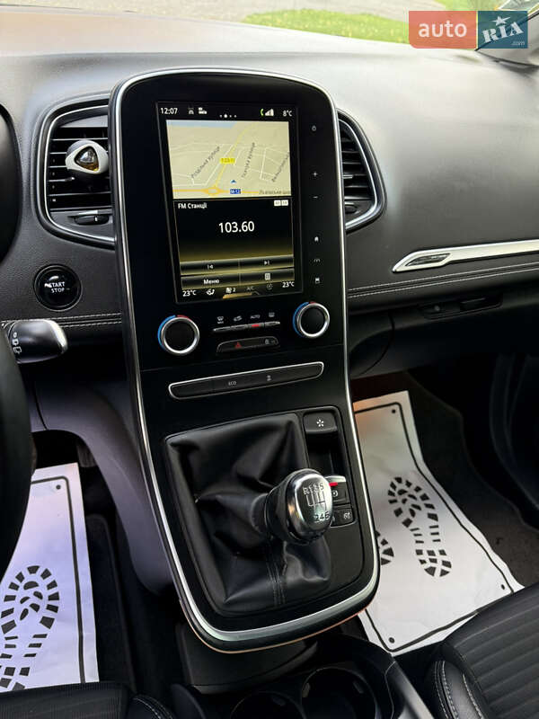 Мінівен Renault Scenic 2017 в Хмельницькому