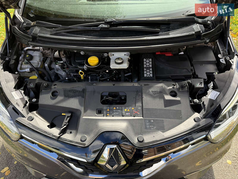 Мінівен Renault Scenic 2017 в Хмельницькому