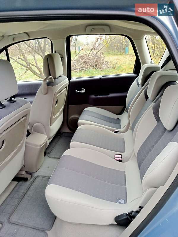 Мінівен Renault Scenic 2005 в Білій Церкві фото 26 Мінівен Renault Scenic 2005 в Білій Церкві