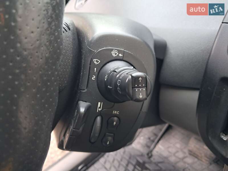 Минивэн Renault Scenic 2006 в Черновцах фото 19 Минивэн Renault Scenic 2006 в Черновцах