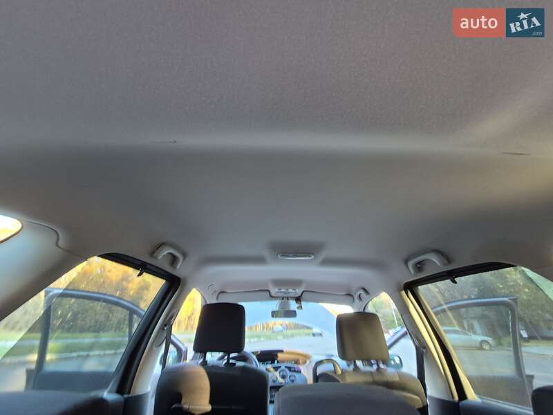 Минивэн Renault Scenic 2008 в Ровно фото 36 Минивэн Renault Scenic 2008 в Ровно