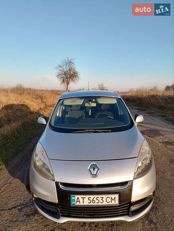 Минивэн Renault Scenic 2012 в Коломые