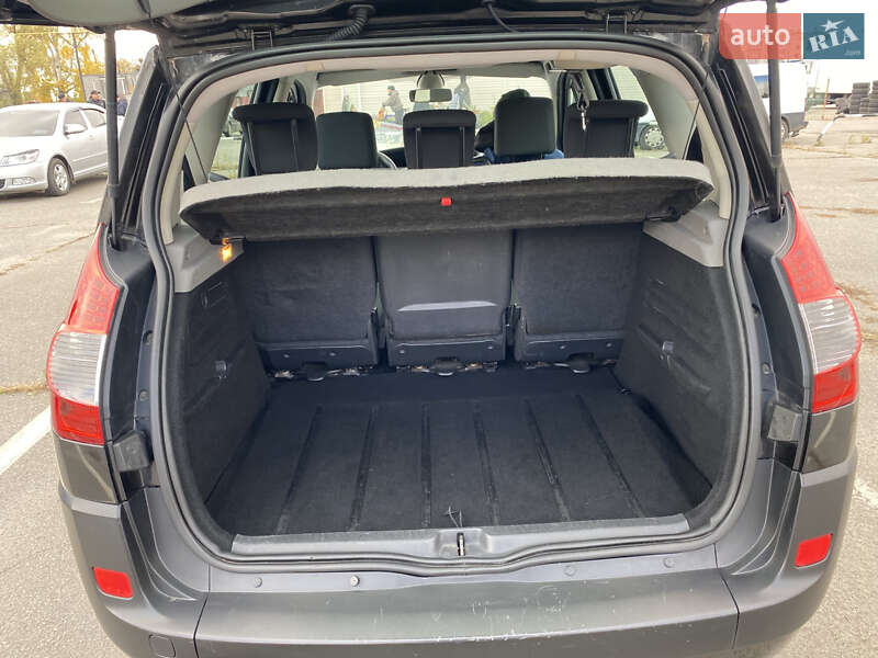 Мінівен Renault Scenic 2008 в Кременчуці