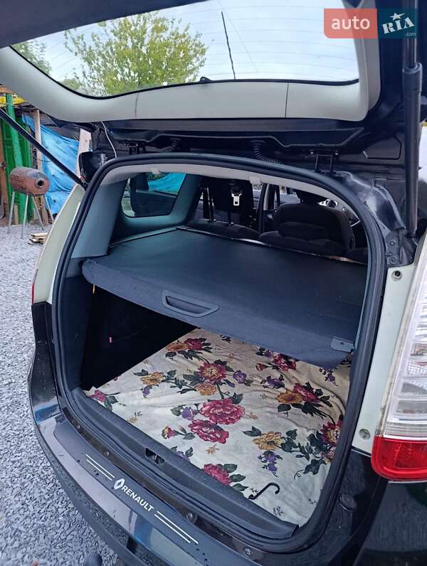 Мінівен Renault Scenic 2010 в Рівному фото 14 Мінівен Renault Scenic 2010 в Рівному