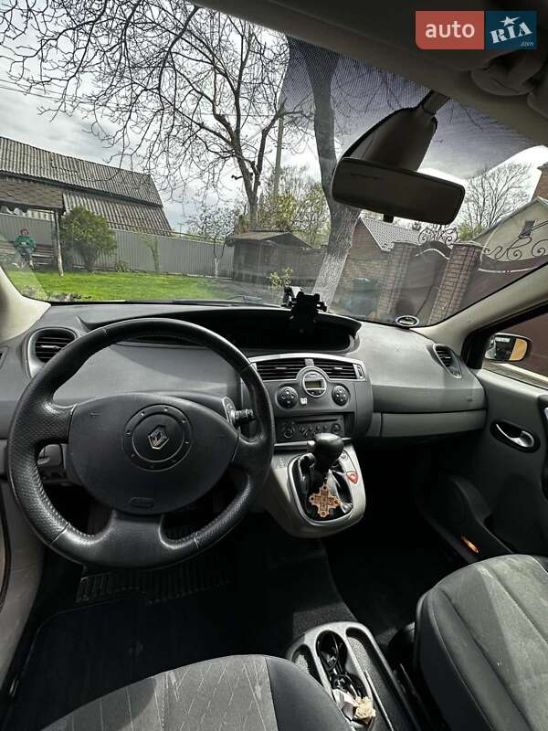 Минивэн Renault Scenic 2005 в Черновцах